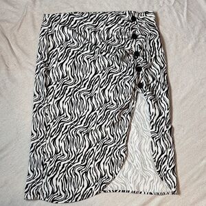 SHEIN Monochrome Zebra Pencil Skirt